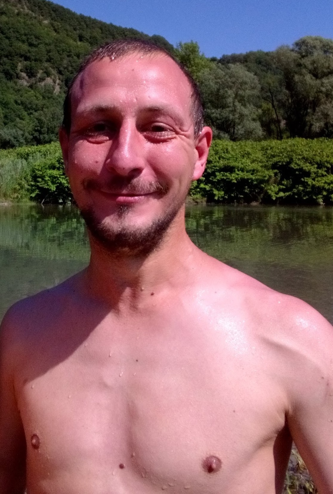 Profil de Fedi, 40 ans, Échangiste à Olm