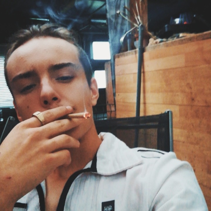 Profil de Selmene, 20 ans, Échangiste à Boevange