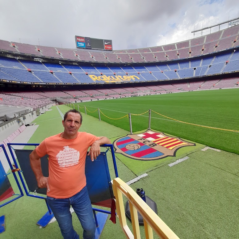 Profil de Oumarou, 55 ans, Échangiste à Holler