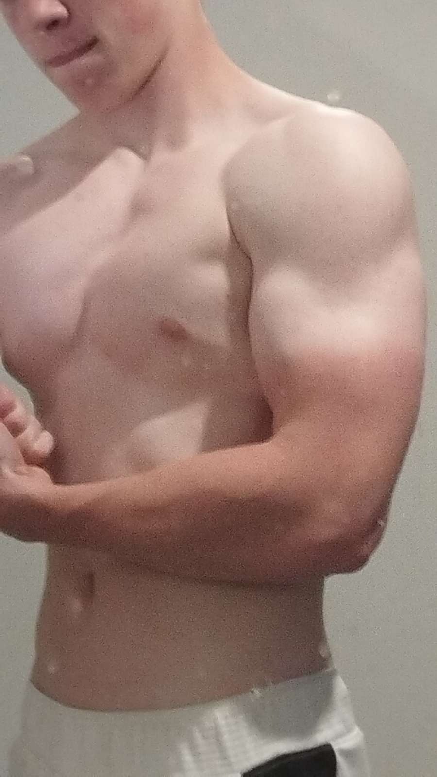 Profil de Eder, 19 ans, Échangiste à Troine-Route