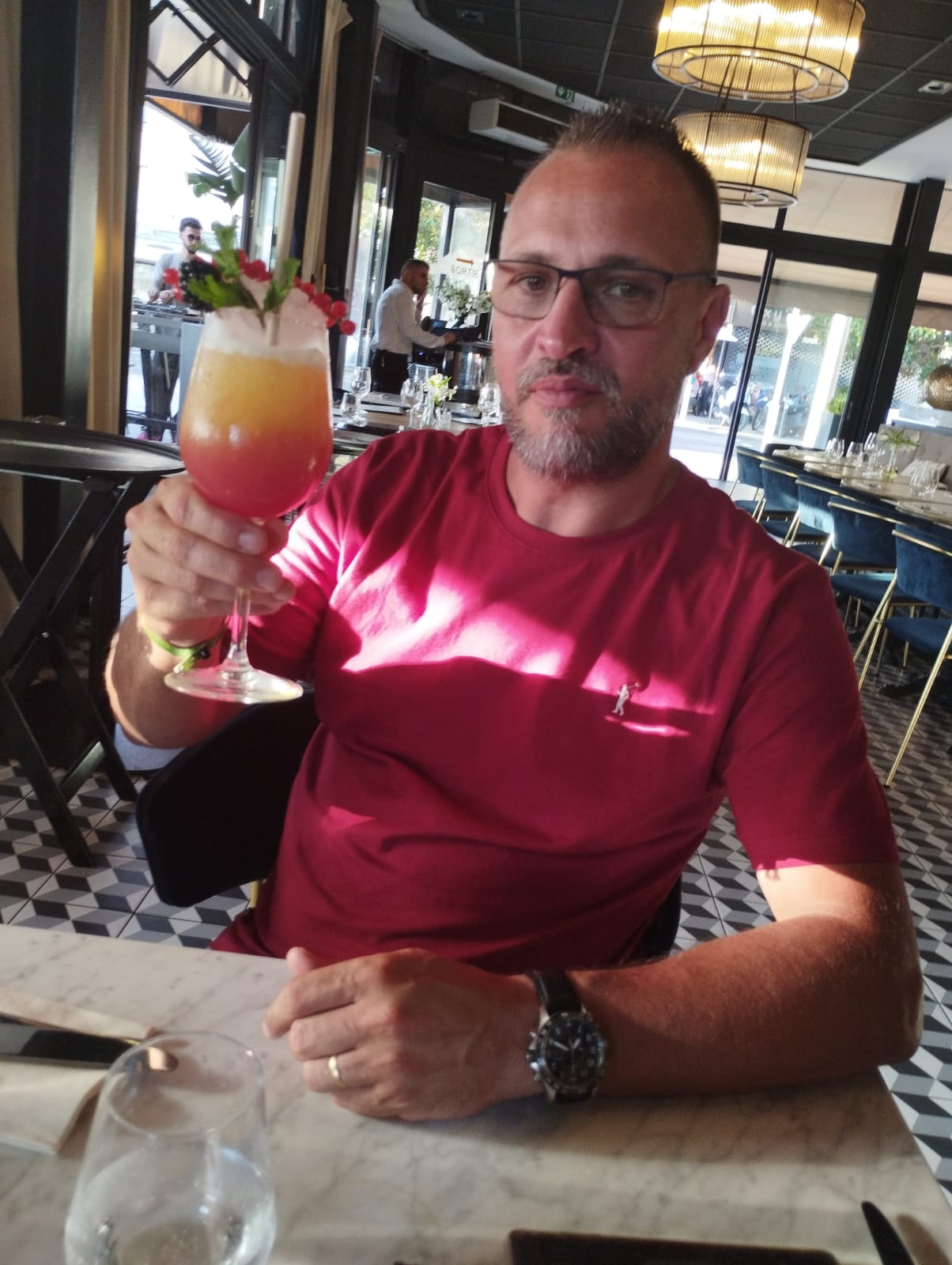 Profil de Mari, 52 ans, Échangiste à Crendal